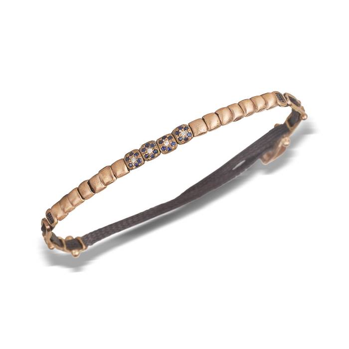 Bracelet in 18k rose gold with 0,02ct fine make brilliant-cut diamonds and 0,12ct sapphires